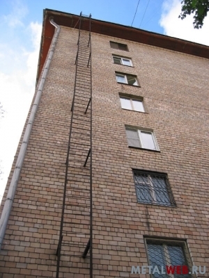 Стационарные пожарные металлические стальные лестницы-стремянки типа СГ по серии 1.450.3-7.94